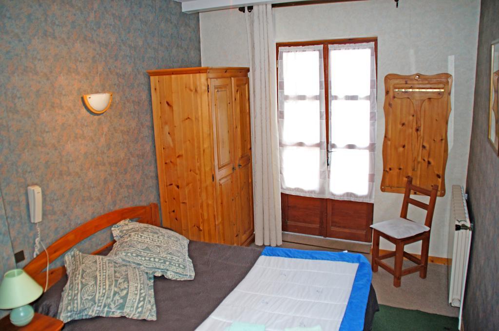 Le Relais Des Vaudois Ξενοδοχείο Freissinieres Δωμάτιο φωτογραφία