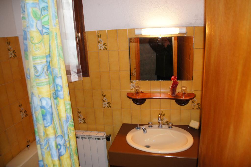 Le Relais Des Vaudois Ξενοδοχείο Freissinieres Δωμάτιο φωτογραφία