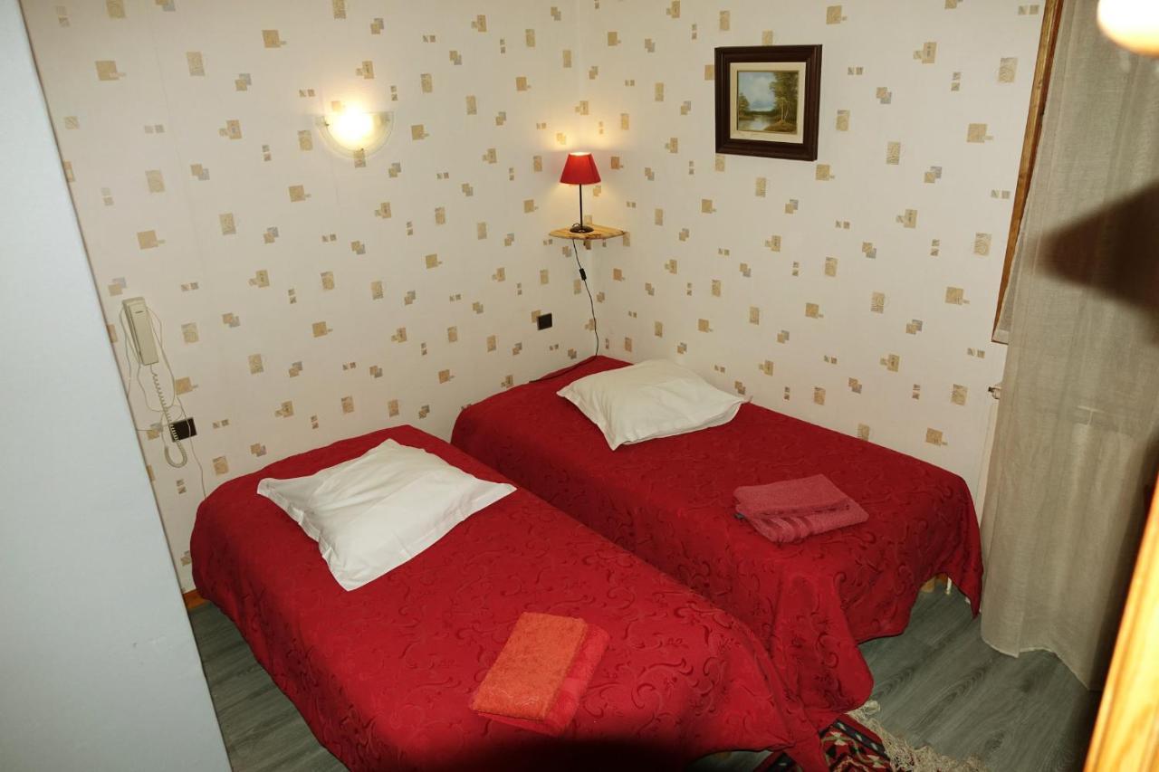Le Relais Des Vaudois Ξενοδοχείο Freissinieres Εξωτερικό φωτογραφία